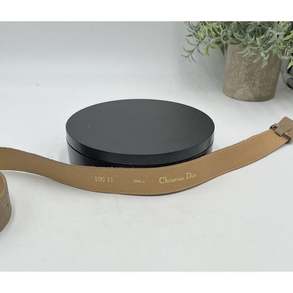 Christian Dior Tan Leather Belt Gold Tone‎ Enamel Logo Buckle Sz Sm 30” main image 4